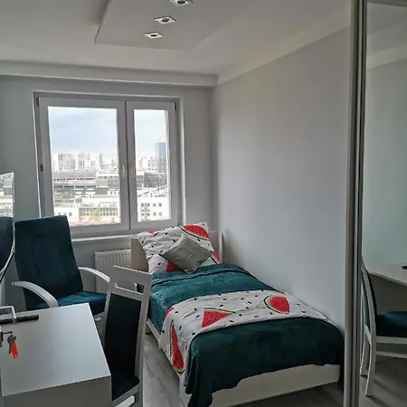 Apartment D&t Center View *