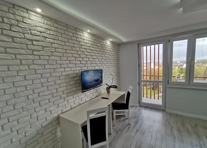 Apartment D&t Center View *