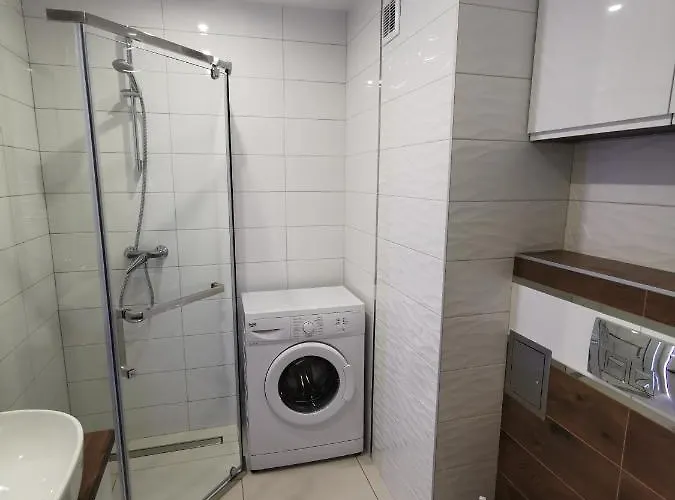 Apartment D&t Center View